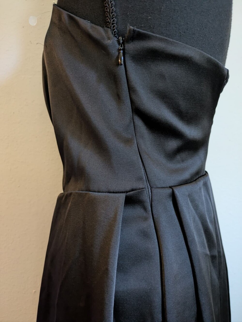 H&M Black Satin-Finish Strapless Maxi Dress, Size XXL - Picture 6 of 9